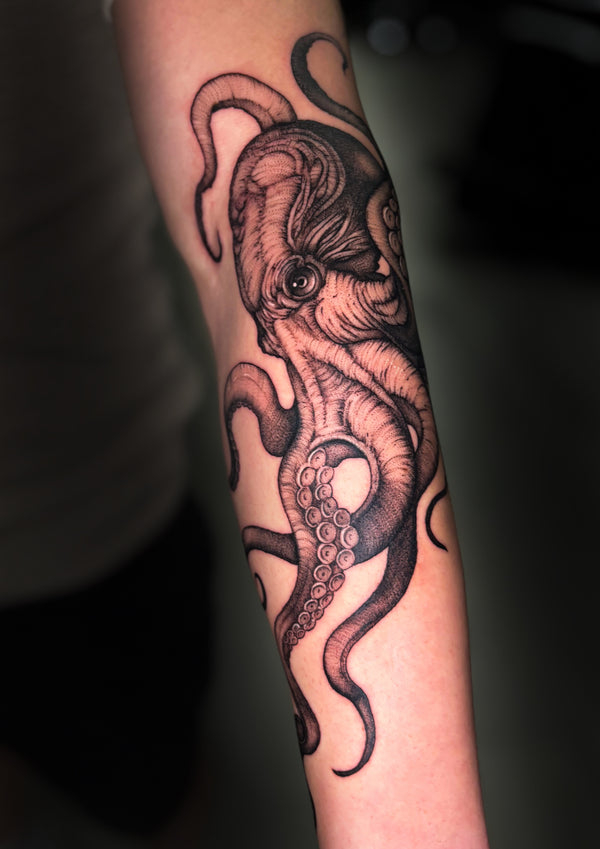 Elles Tattoos