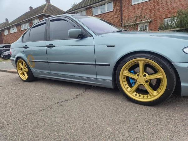 BMW 318i